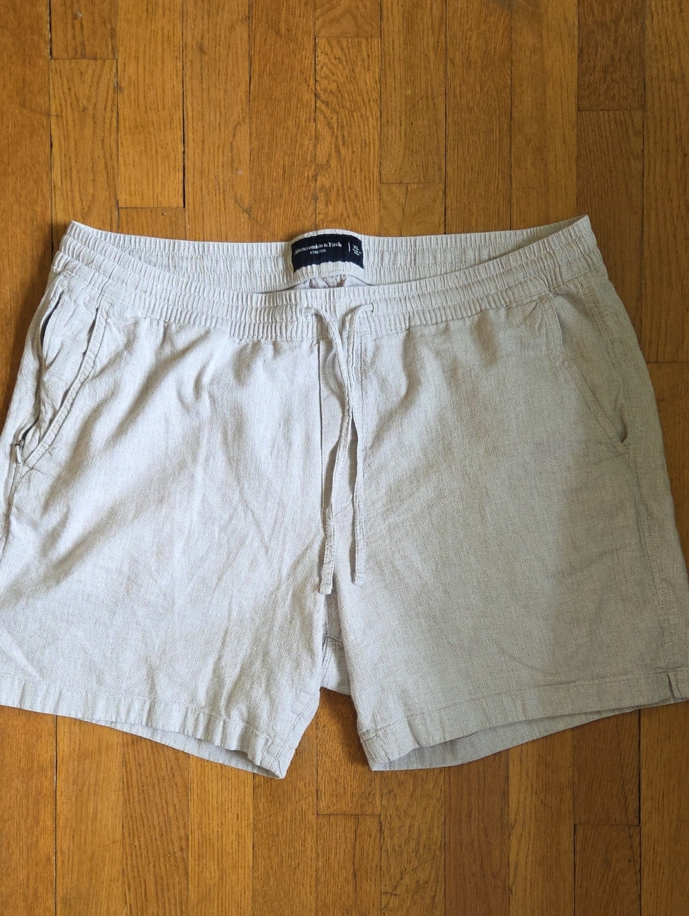 Abercrombie light Beige Drawstring Linen-Blend Shorts
